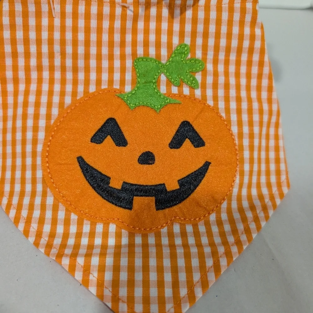 NWT Simply Dog Halloween Collar & Bandana Set - Orange and Black
